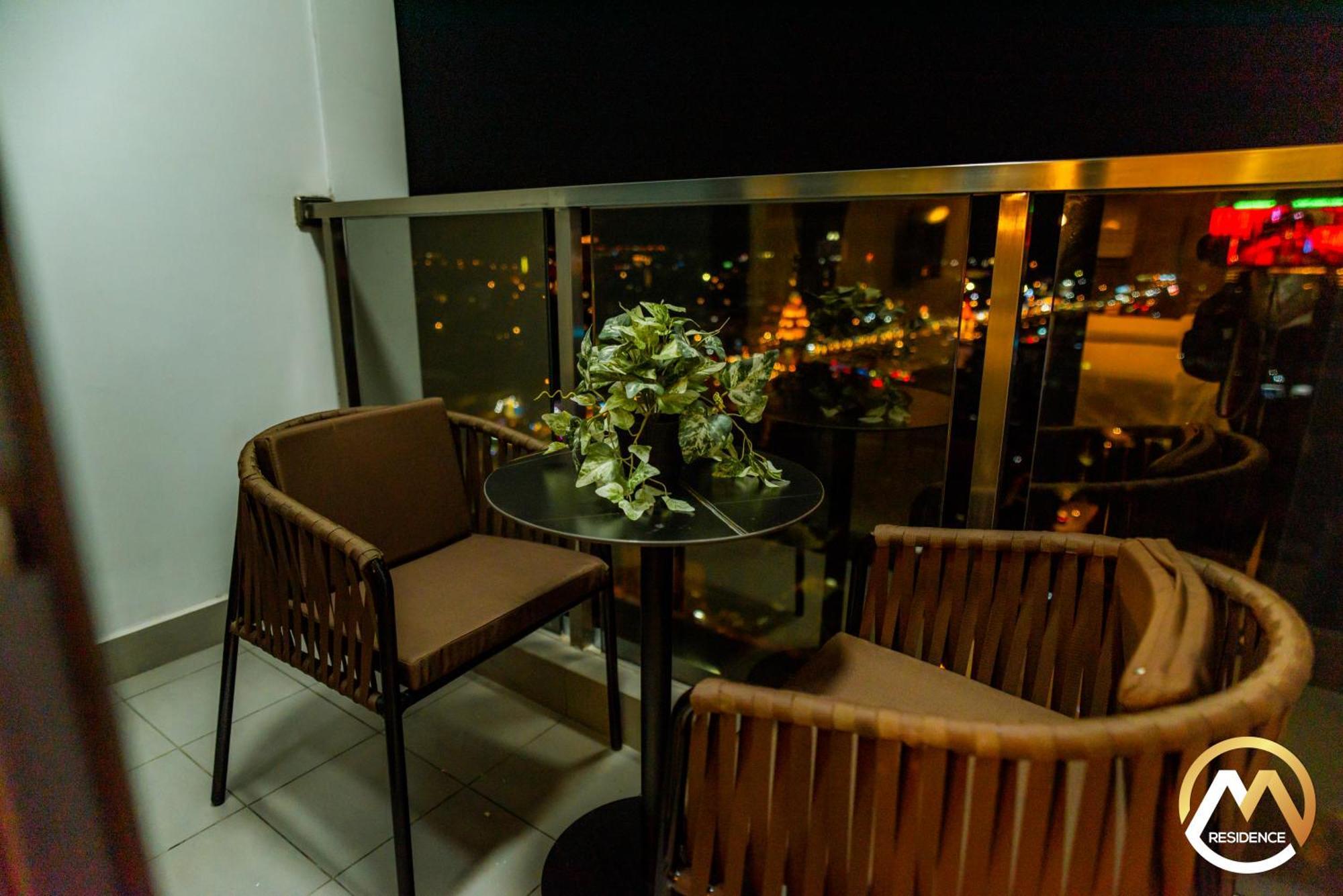 Hotel Serviced Apartments Top One Infinity Pool With View Of 360 Degree Phnom Penh Dış mekan fotoğraf